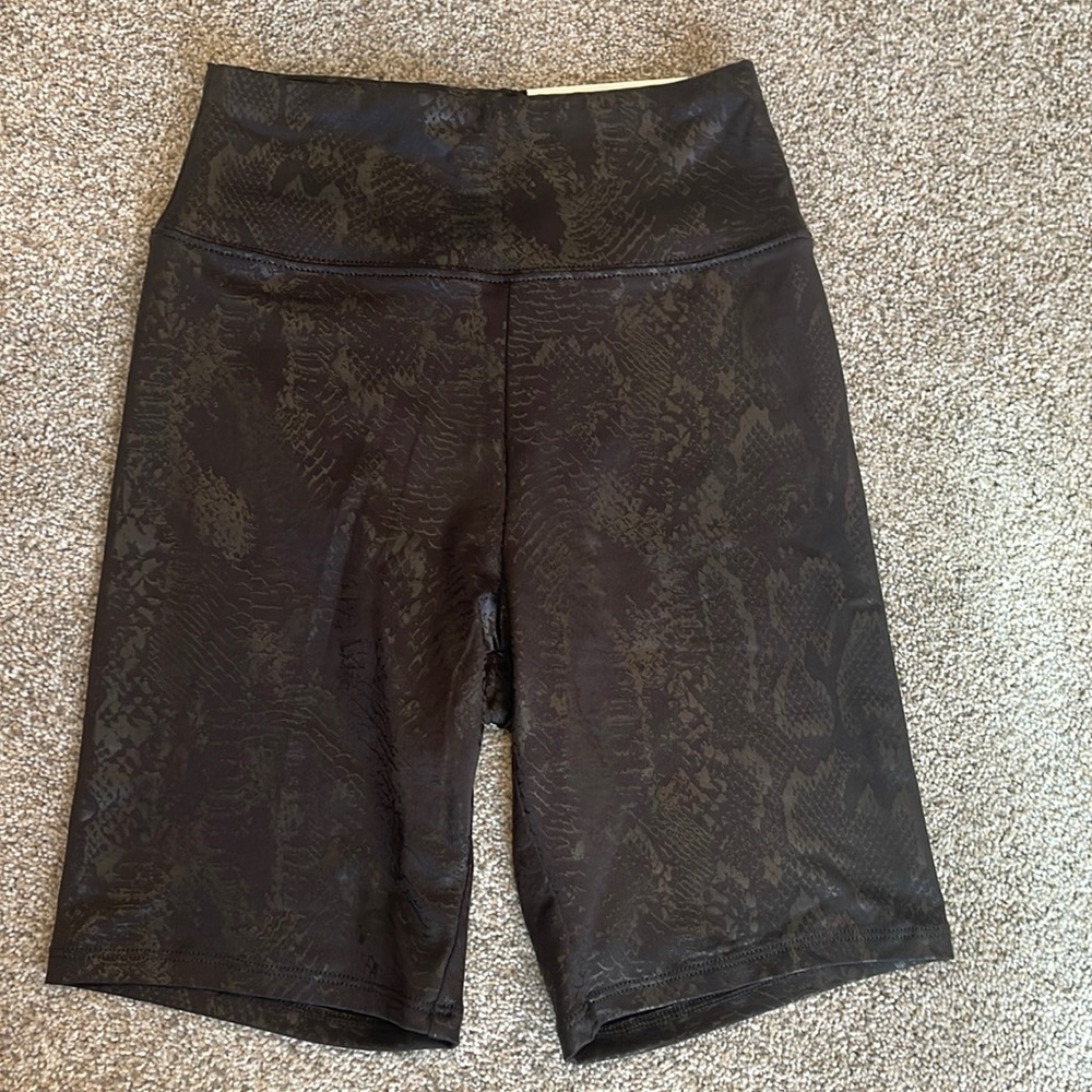 🛍️ NWT American Eagle Highest Rise Bike Shorts